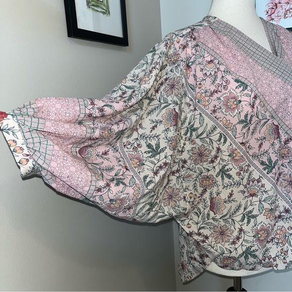 ๐ LoveStitch Surplice Boho Blouse - Picture 7 of 14